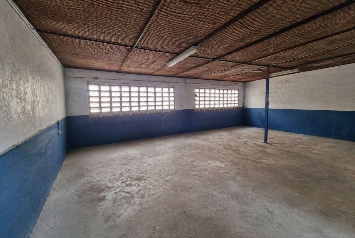 Godown For Rent Industrial area Lunga Lunga Road 5000~Sqft @ 232,000/-