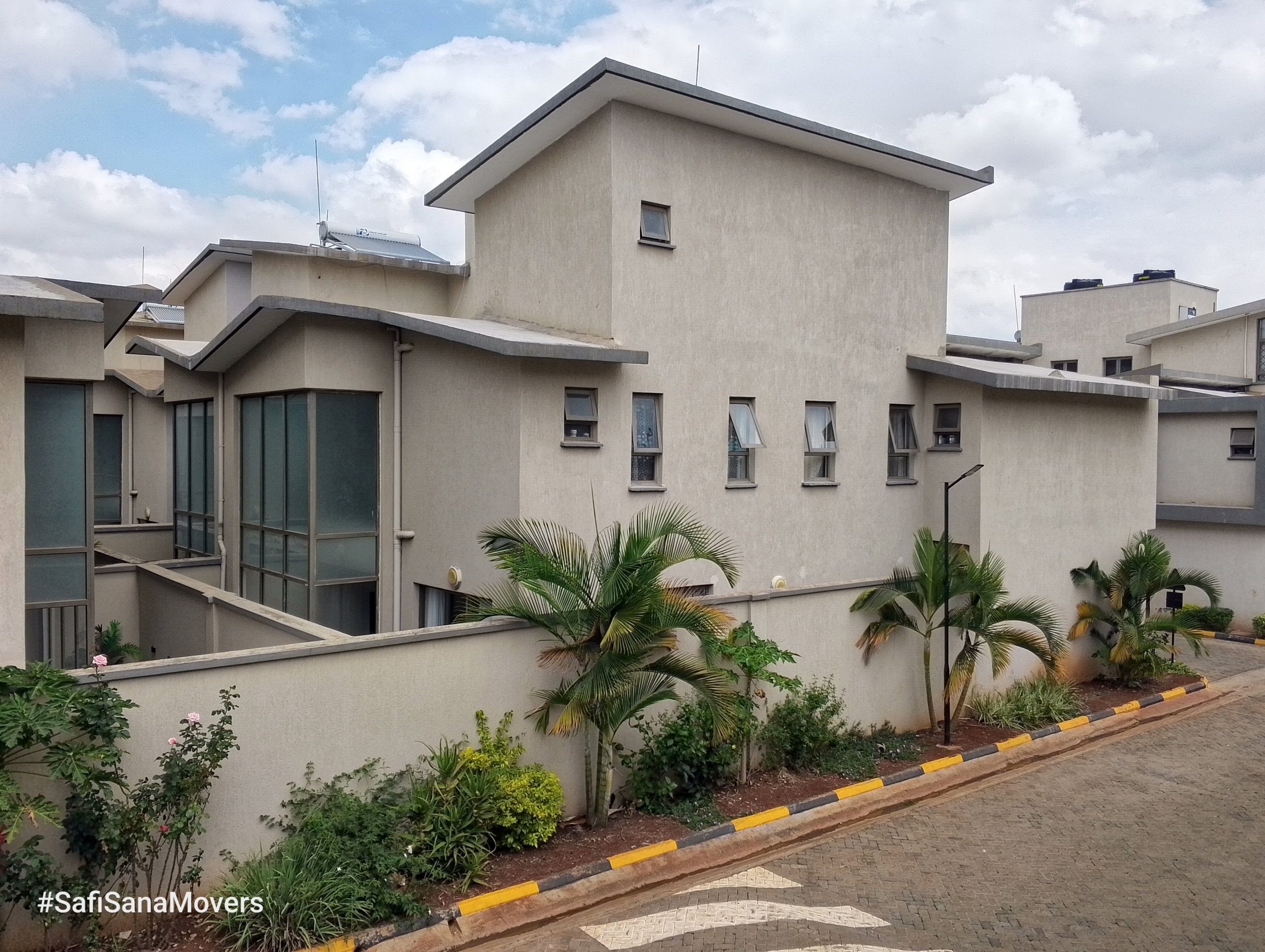 IMG_20251024_131129_676 4 Bedroom Townhouse plus SQ For Sale Syokimau 25.95m