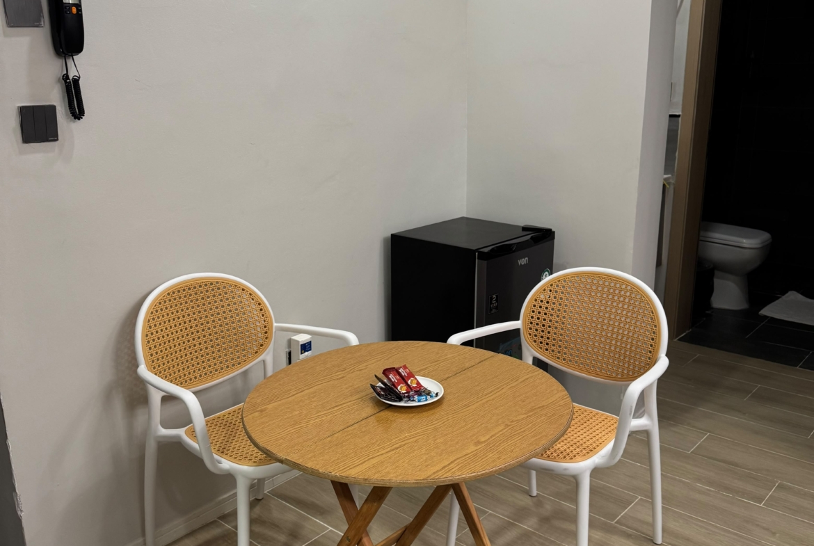 AIRBNB One Bedroom Syokimau 3500/-