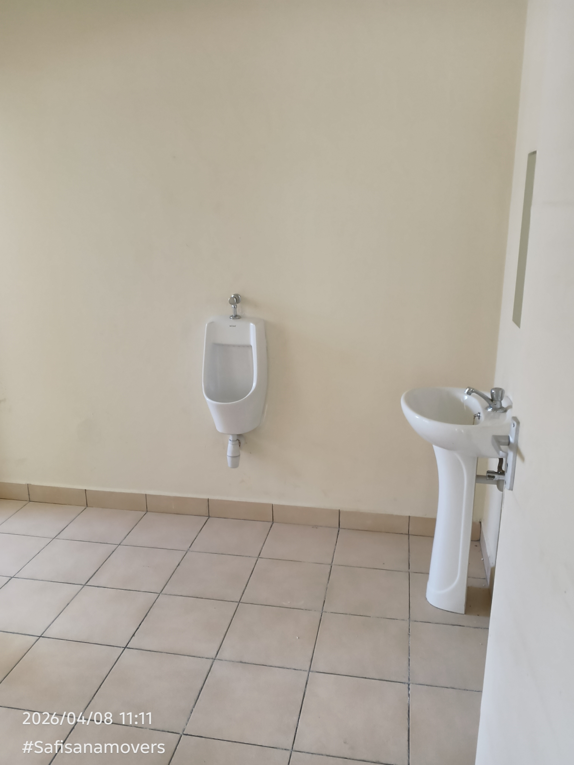 IMG_20260408_111200_519 Modern Godown FOr Sale Athiriver 5236-Sqft @ 21.3M PLus VAT