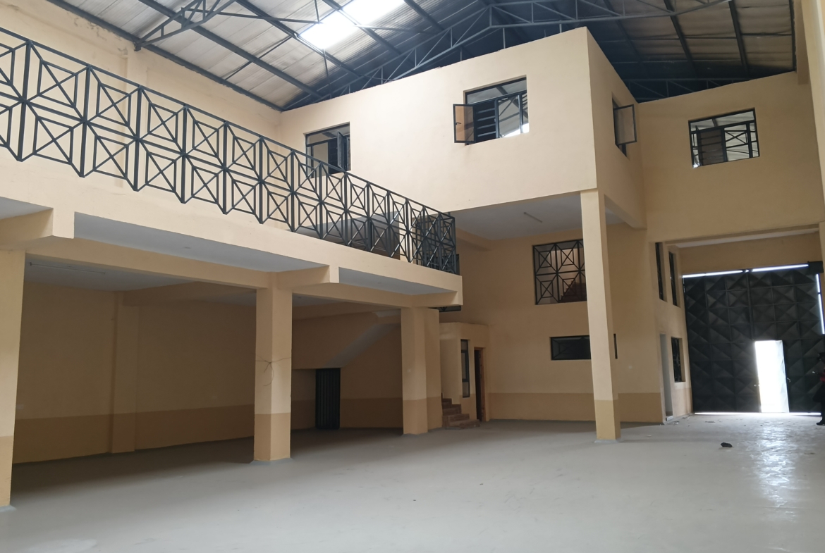 Godown For Rent Eastern ByPass Ruai 5500~Sqft @ 230,000/-