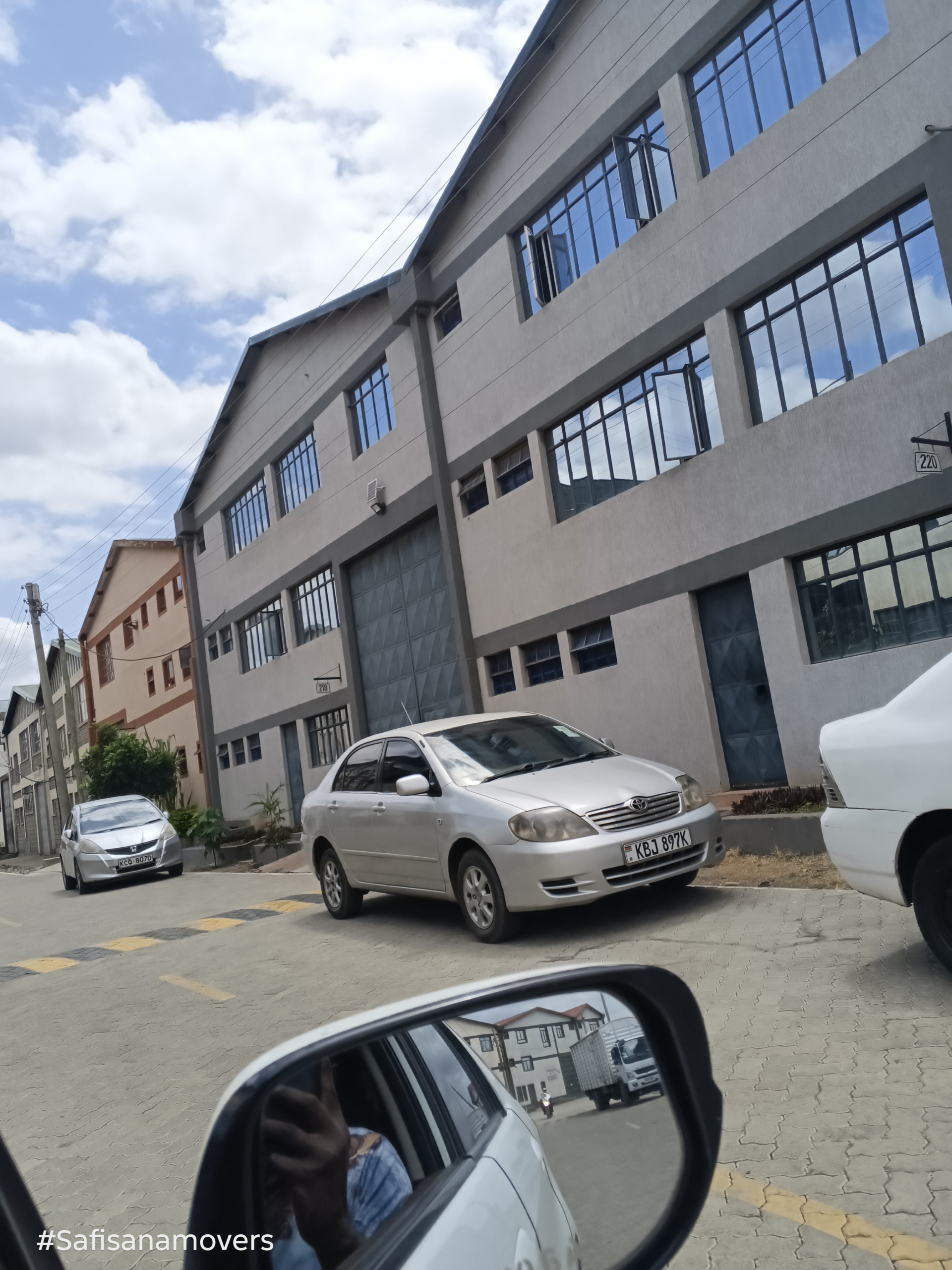 Godown For Rent Eastern ByPass Ruai 5500~Sqft @ 230,000/-