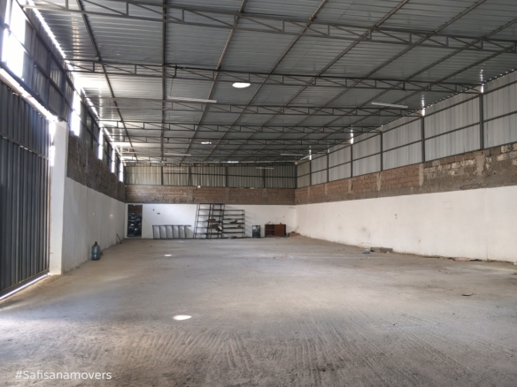 Godown For Rent Industrial area 5000sqft~250k