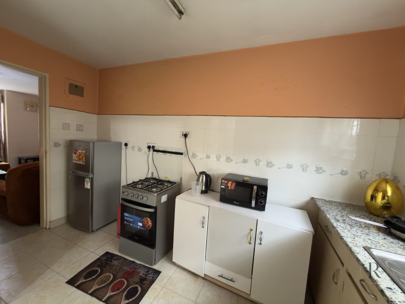 2010472 AirBnB Three Bedrooms Nyayo Estate