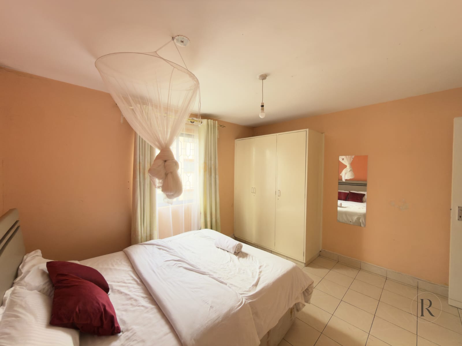 2010479 AirBnB Three Bedrooms Nyayo Estate